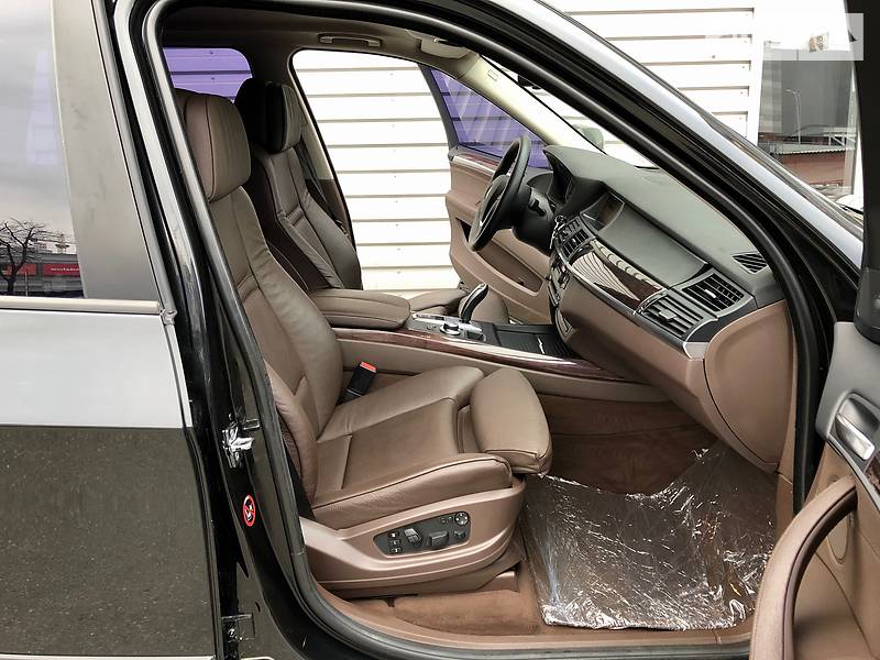 Позашляховик / Кросовер BMW X5 2007 в Києві