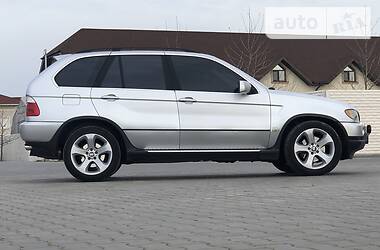 Позашляховик / Кросовер BMW X5 2002 в 