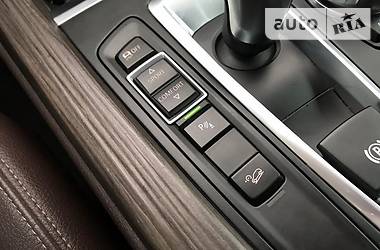 Позашляховик / Кросовер BMW X5 2016 в 