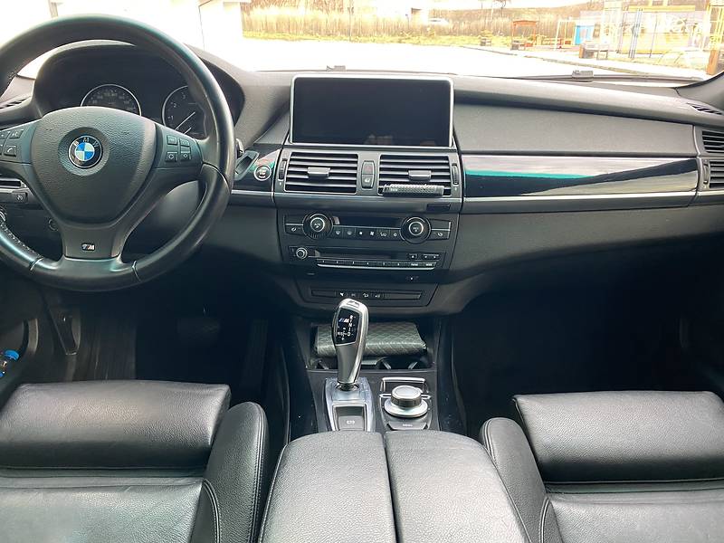 Позашляховик / Кросовер BMW X5 2009 в Луцьку