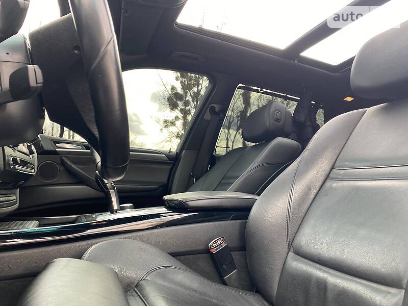 Позашляховик / Кросовер BMW X5 2009 в Луцьку