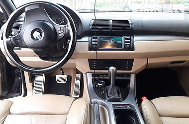 Позашляховик / Кросовер BMW X5 2003 в 