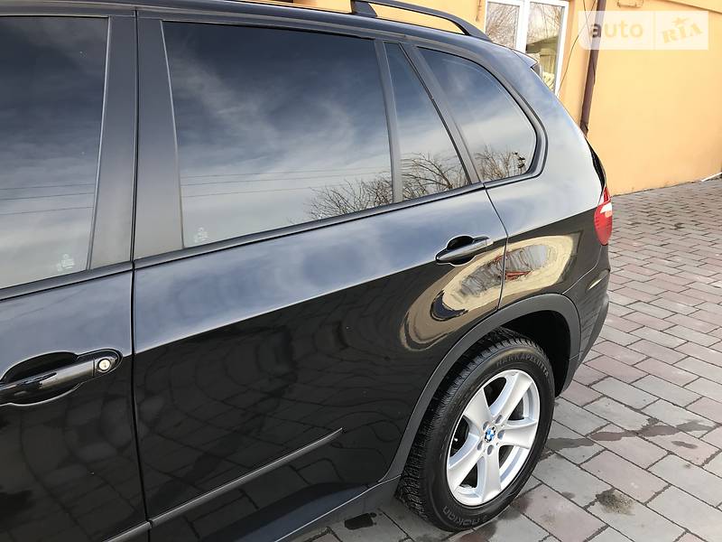 Внедорожник / Кроссовер BMW X5 2008 в Черновцах