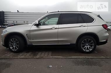 Позашляховик / Кросовер BMW X5 2014 в 