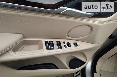 Позашляховик / Кросовер BMW X5 2014 в 