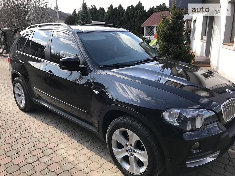 Внедорожник / Кроссовер BMW X5 2008 в Черновцах