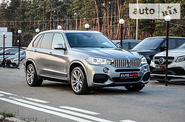Позашляховик / Кросовер BMW X5 2014 в 