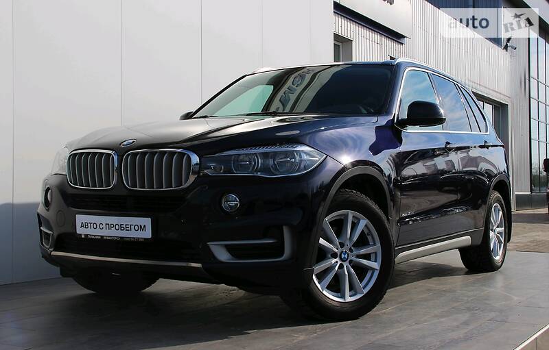 Позашляховик / Кросовер BMW X5 2016 в 