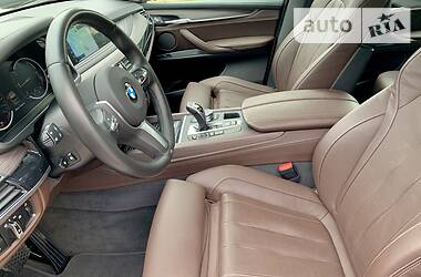 Позашляховик / Кросовер BMW X5 2017 в 