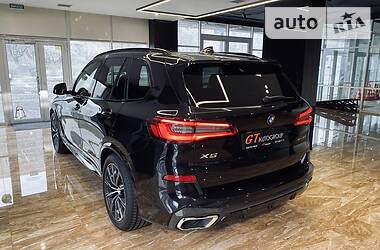 Внедорожник / Кроссовер BMW X5 2019 в Киеве