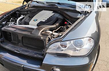 Позашляховик / Кросовер BMW X5 2013 в 
