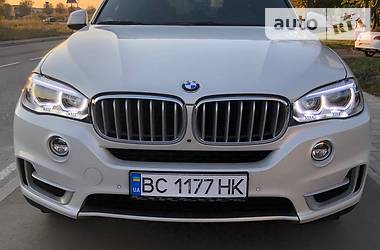 Позашляховик / Кросовер BMW X5 2017 в 