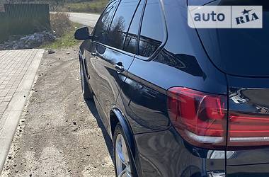 Внедорожник / Кроссовер BMW X5 2013 в Ужгороде