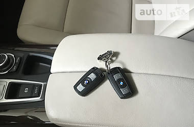 Позашляховик / Кросовер BMW X5 2013 в 