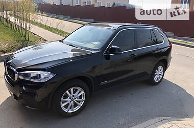 Позашляховик / Кросовер BMW X5 2014 в 