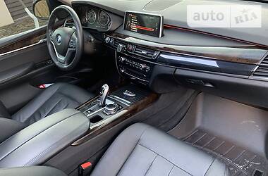 Позашляховик / Кросовер BMW X5 2014 в 