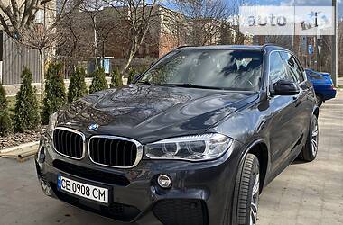 Позашляховик / Кросовер BMW X5 2014 в 
