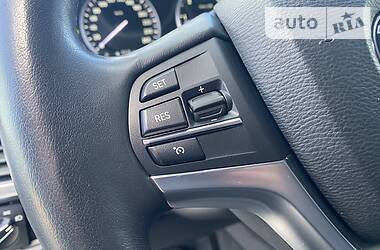 Позашляховик / Кросовер BMW X5 2015 в 