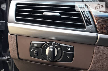 Позашляховик / Кросовер BMW X5 2007 в 