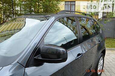 Позашляховик / Кросовер BMW X5 2011 в 