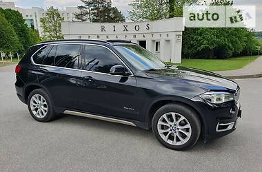 Позашляховик / Кросовер BMW X5 2014 в 