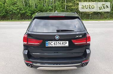 Позашляховик / Кросовер BMW X5 2014 в 