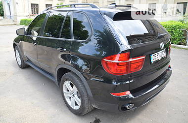 Позашляховик / Кросовер BMW X5 2012 в Чернівцях