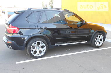 Позашляховик / Кросовер BMW X5 2008 в 