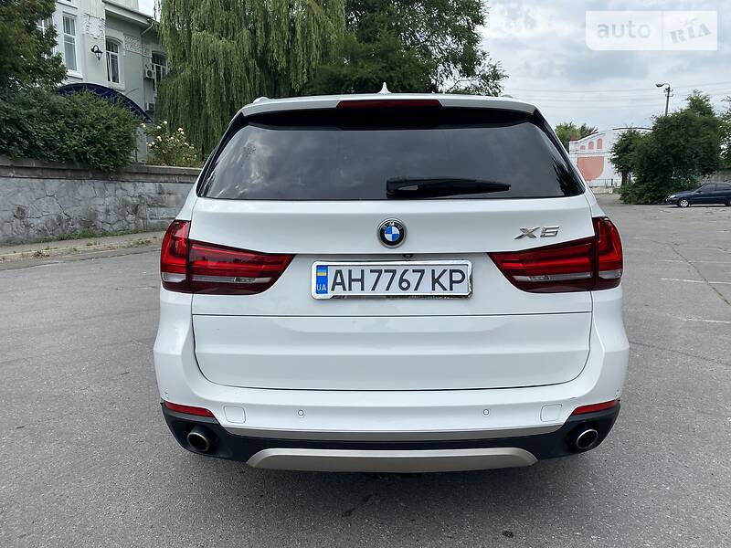 Позашляховик / Кросовер BMW X5 2016 в Києві