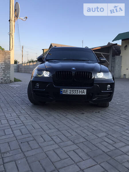 Позашляховик / Кросовер BMW X5 2009 в 