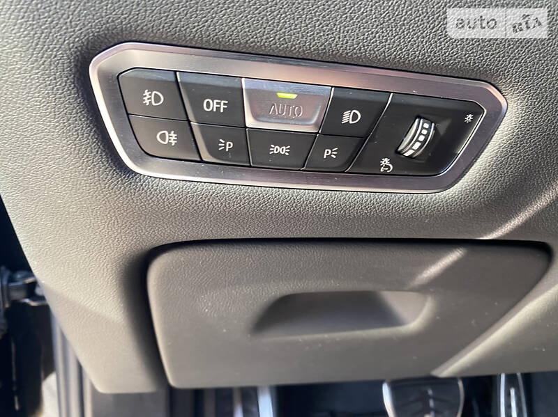 Позашляховик / Кросовер BMW X5 2019 в Іршаві