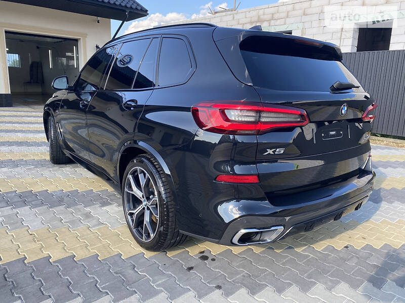 Позашляховик / Кросовер BMW X5 2019 в Іршаві