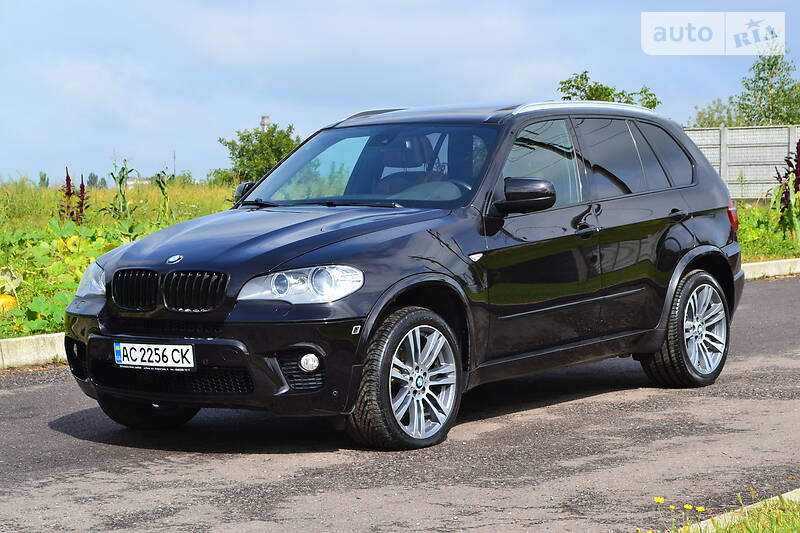 Позашляховик / Кросовер BMW X5 2012 в Рівному