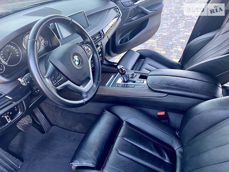 Позашляховик / Кросовер BMW X5 2016 в Дніпрі