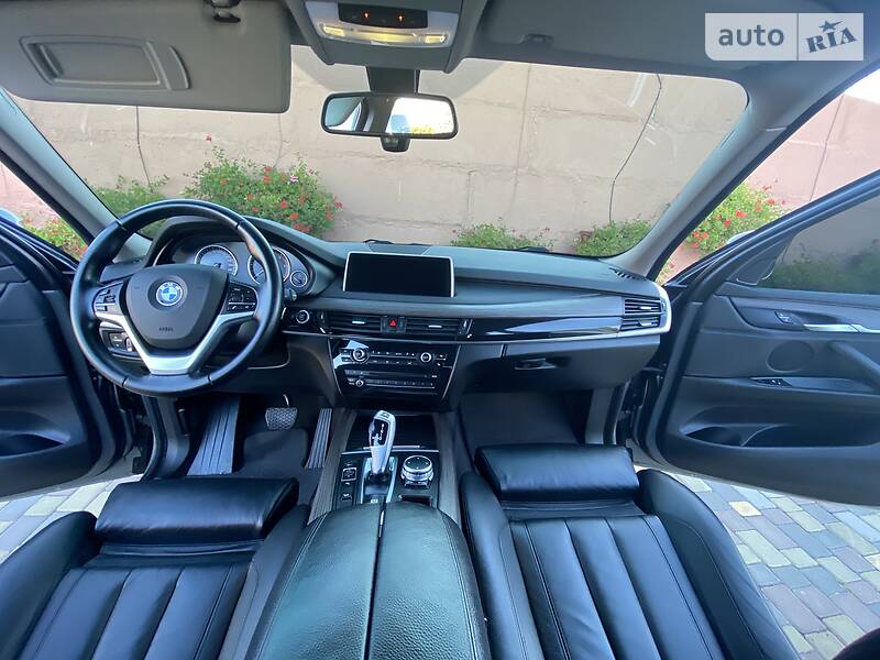 Позашляховик / Кросовер BMW X5 2016 в Дніпрі