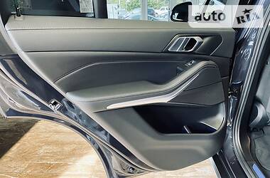 Позашляховик / Кросовер BMW X5 2019 в 