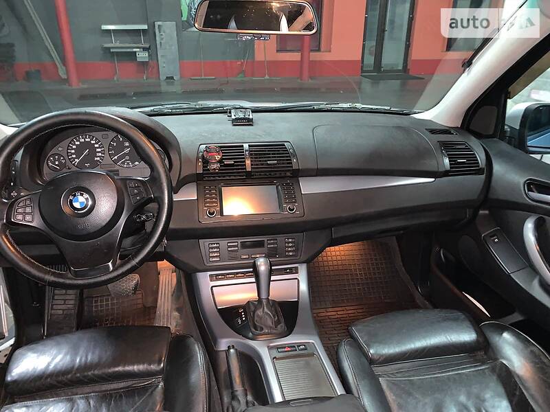 Позашляховик / Кросовер BMW X5 2006 в Чернівцях