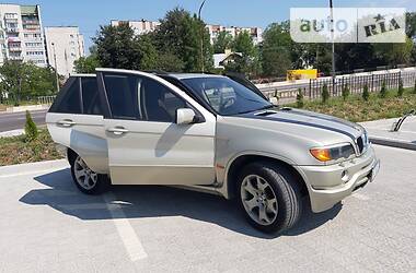 Внедорожник / Кроссовер BMW X5 2003 в Дрогобыче