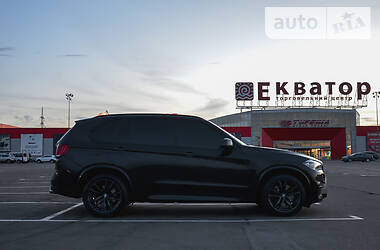 Внедорожник / Кроссовер BMW X5 2014 в Ровно