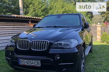 Позашляховик / Кросовер BMW X5 2012 в Івано-Франківську