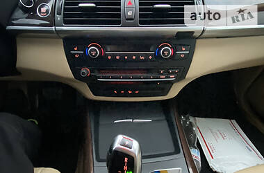 Позашляховик / Кросовер BMW X5 2009 в Рівному