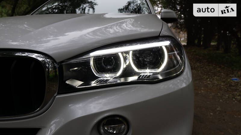 Внедорожник / Кроссовер BMW X5 2014 в Запорожье