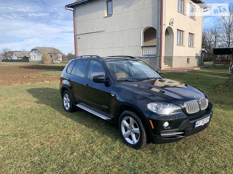 Внедорожник / Кроссовер BMW X5 2010 в 