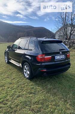 Внедорожник / Кроссовер BMW X5 2010 в 