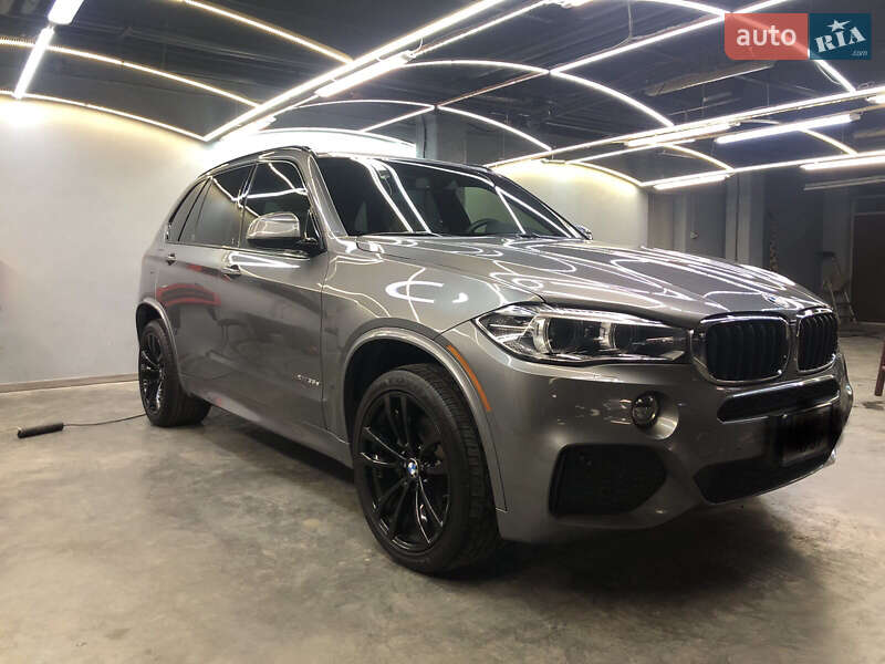 Позашляховик / Кросовер BMW X5 2014 в Києві