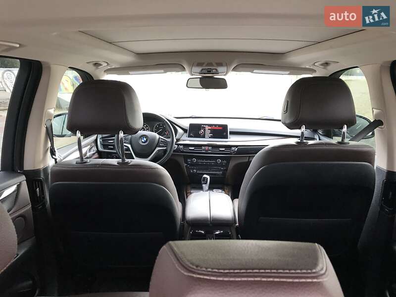 Внедорожник / Кроссовер BMW X5 2015 в Запорожье