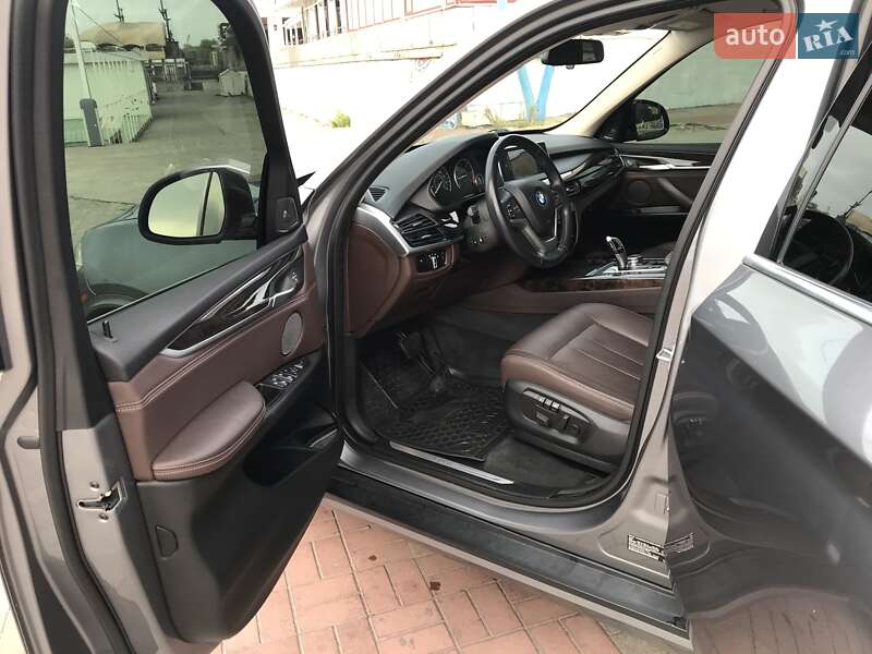 Внедорожник / Кроссовер BMW X5 2015 в Запорожье