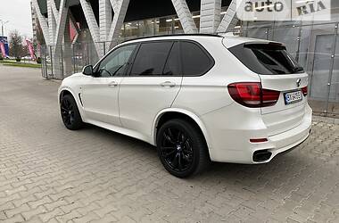 Внедорожник / Кроссовер BMW X5 2015 в Хмельницком