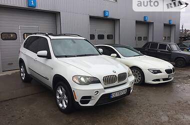 Внедорожник / Кроссовер BMW X5 2010 в Черновцах