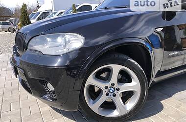 Позашляховик / Кросовер BMW X5 2013 в 